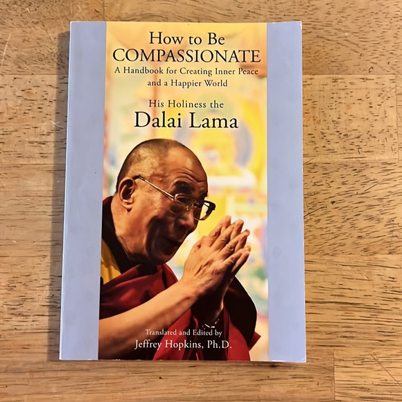 Dalai Lama Bundle of Three Books Bundle #2 - Picture 7 of 16